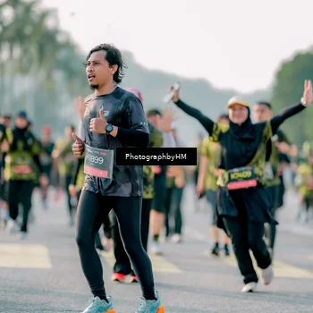 Runner Photo 6434129