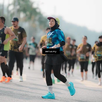 Runner Photo 6434134