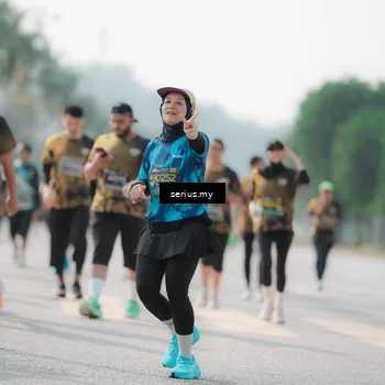 Runner Photo 6434135