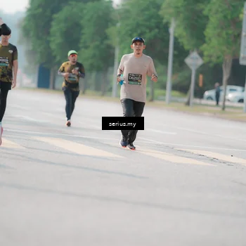 Runner Photo 6434143