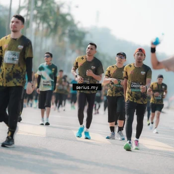 Runner Photo 6434193