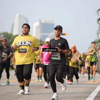 Runner Photo 6434194