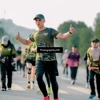 Runner Photo 6434206