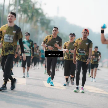 Runner Photo 6434208