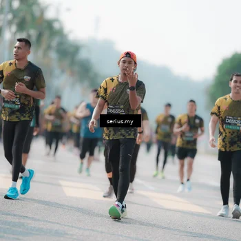 Runner Photo 6434219