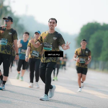 Runner Photo 6434224