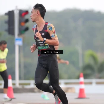 Runner Photo 6434246