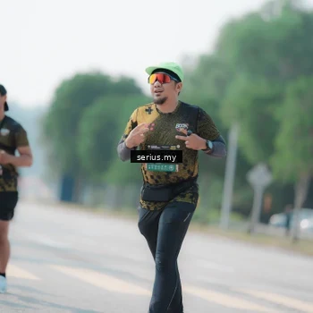Runner Photo 6434250