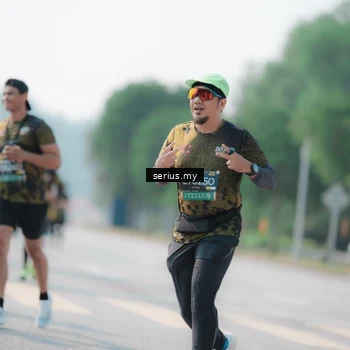 Runner Photo 6434259