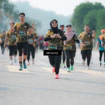 Runner Photo 6434271