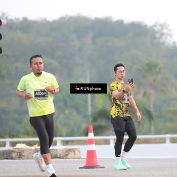Runner Photo 6434296