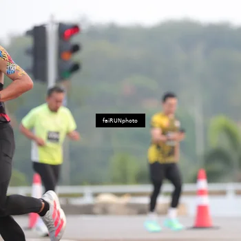 Runner Photo 6434298
