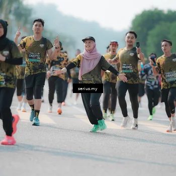 Runner Photo 6434306