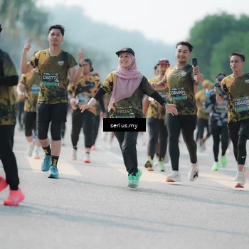 Runner Photo 6434308