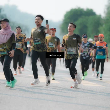 Runner Photo 6434319