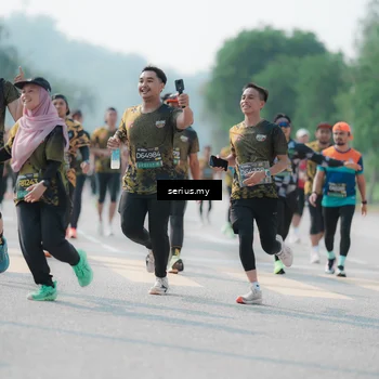 Runner Photo 6434321