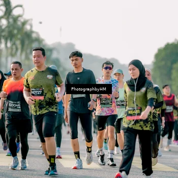 Runner Photo 6434327