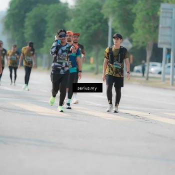Runner Photo 6434334