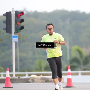 Runner Photo 6434340