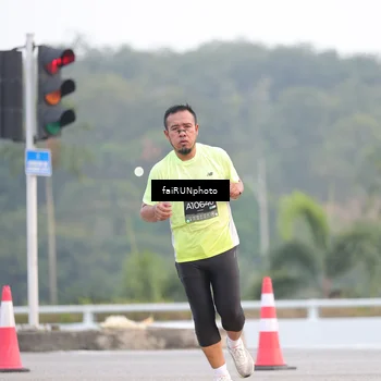 Runner Photo 6434342
