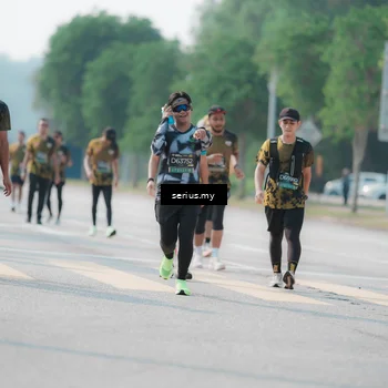 Runner Photo 6434346