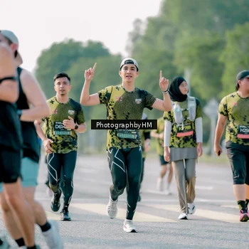 Runner Photo 6434376