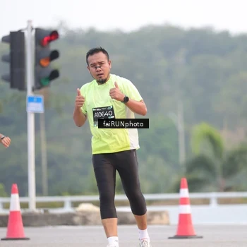 Runner Photo 6434383