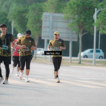 Runner Photo 6434396
