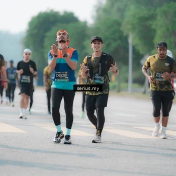 Runner Photo 6434400