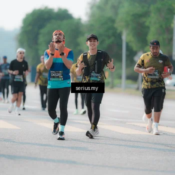 Runner Photo 6434406