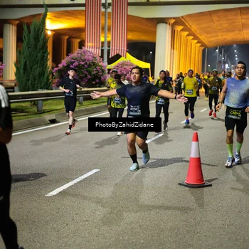 Runner Photo 6434414