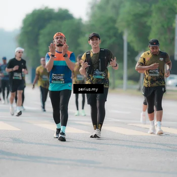 Runner Photo 6434418