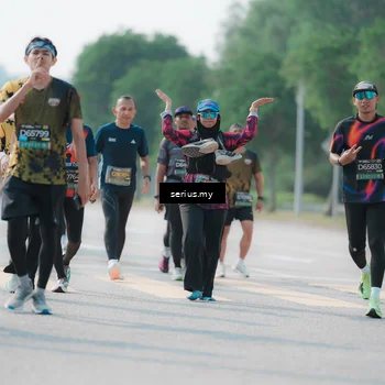 Runner Photo 6434434