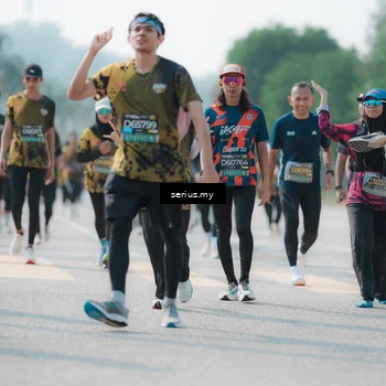 Runner Photo 6434451