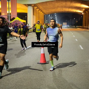 Runner Photo 6434455