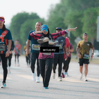 Runner Photo 6434471