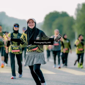 Runner Photo 6434472