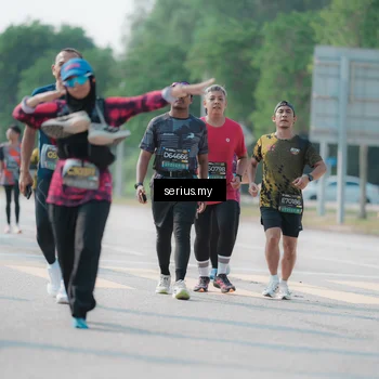 Runner Photo 6434478