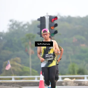 Runner Photo 6434479