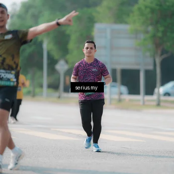 Runner Photo 6434516