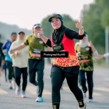 Runner Photo 6434542