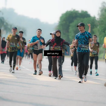 Runner Photo 6434544