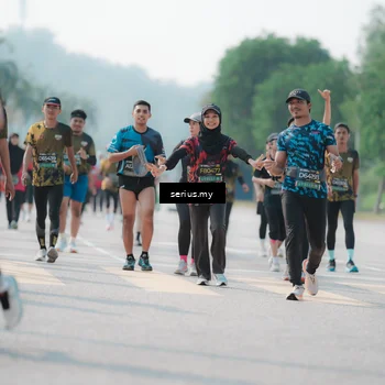 Runner Photo 6434547