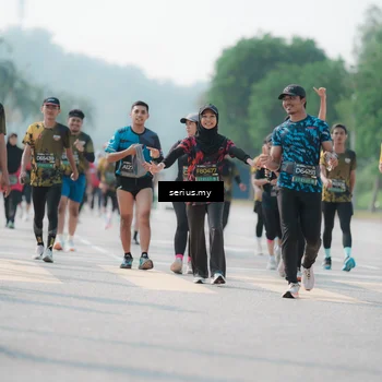 Runner Photo 6434551