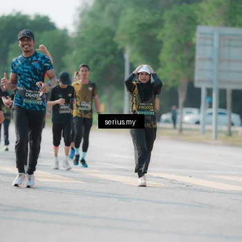 Runner Photo 6434585