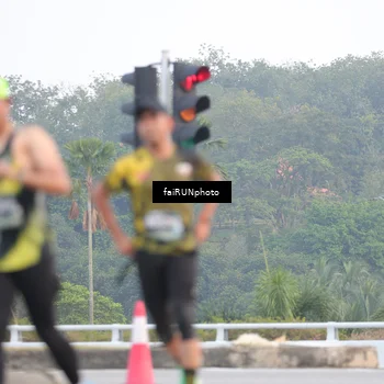 Runner Photo 6434612