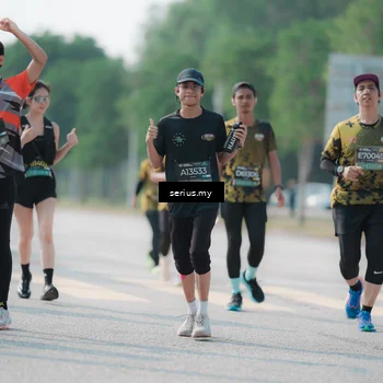 Runner Photo 6434622