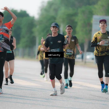 Runner Photo 6434629