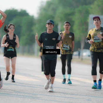 Runner Photo 6434636