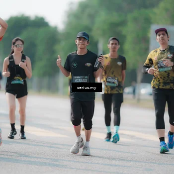 Runner Photo 6434637
